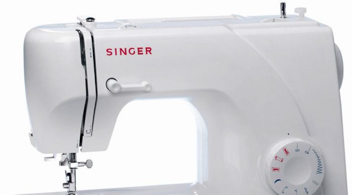 Singer CG590 Commercial Grade Sewing Machine Review